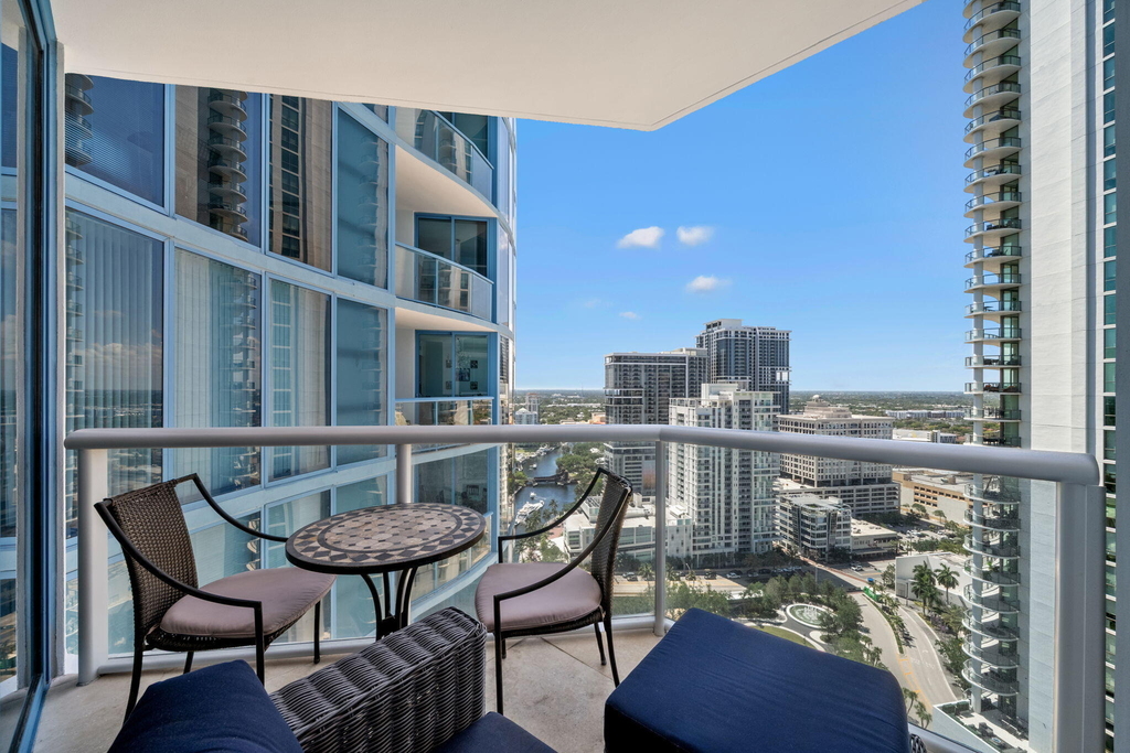 333 Las Olas Way - Photo 35
