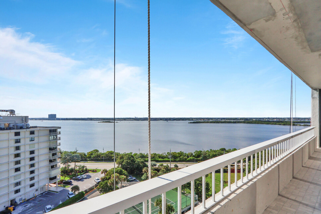 5510 N Ocean Drive - Photo 25