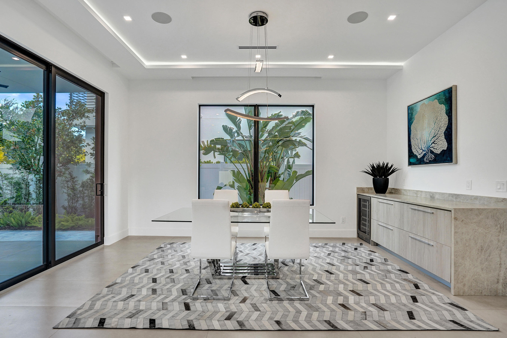 235 Ne 11th Street - Photo 8