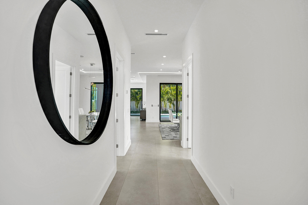 235 Ne 11th Street - Photo 5