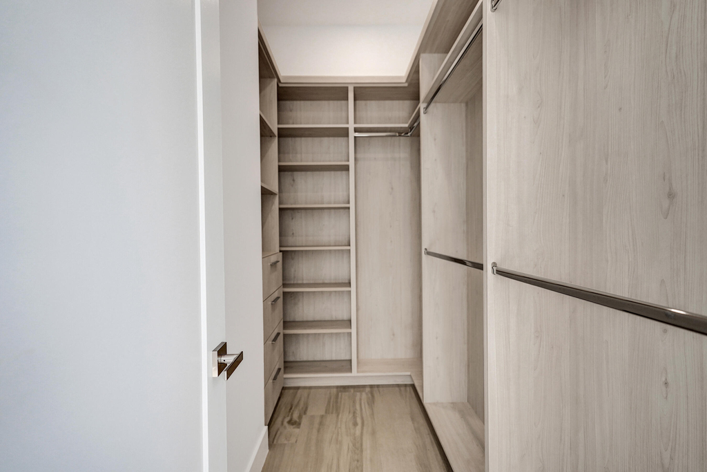 235 Ne 11th Street - Photo 35