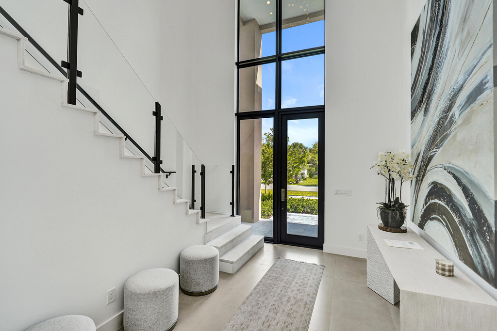235 Ne 11th Street - Photo 1