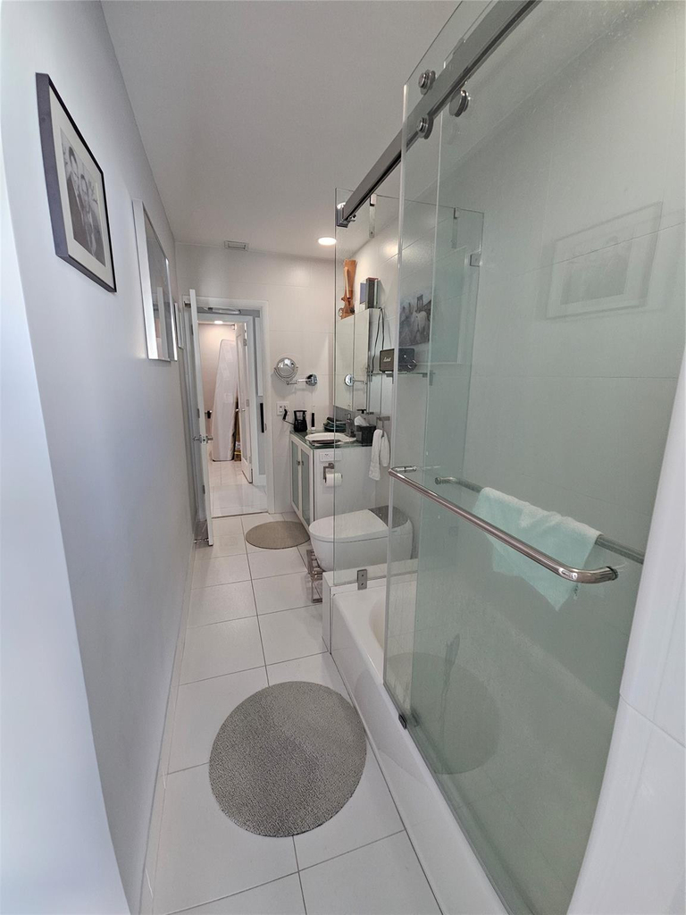 3680 Ne 16th Avenue - Photo 18