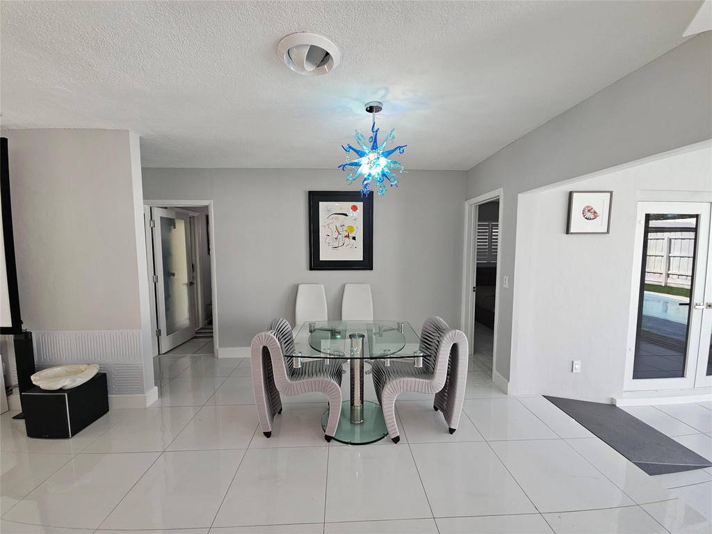 3680 Ne 16th Avenue - Photo 7