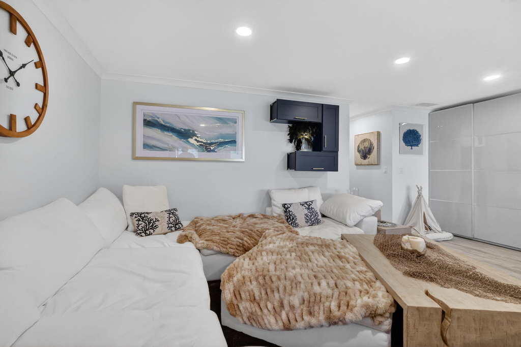 212 High Point Ter - Photo 14