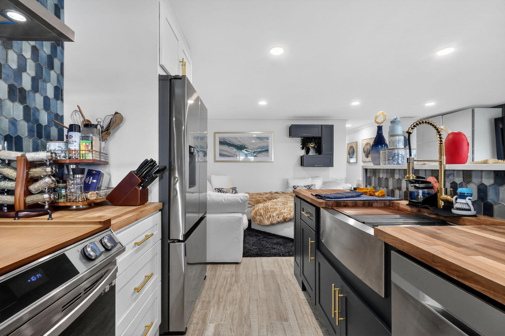 212 High Point Ter - Photo 18