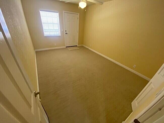 135 Nw 5th Avenue - Photo 3