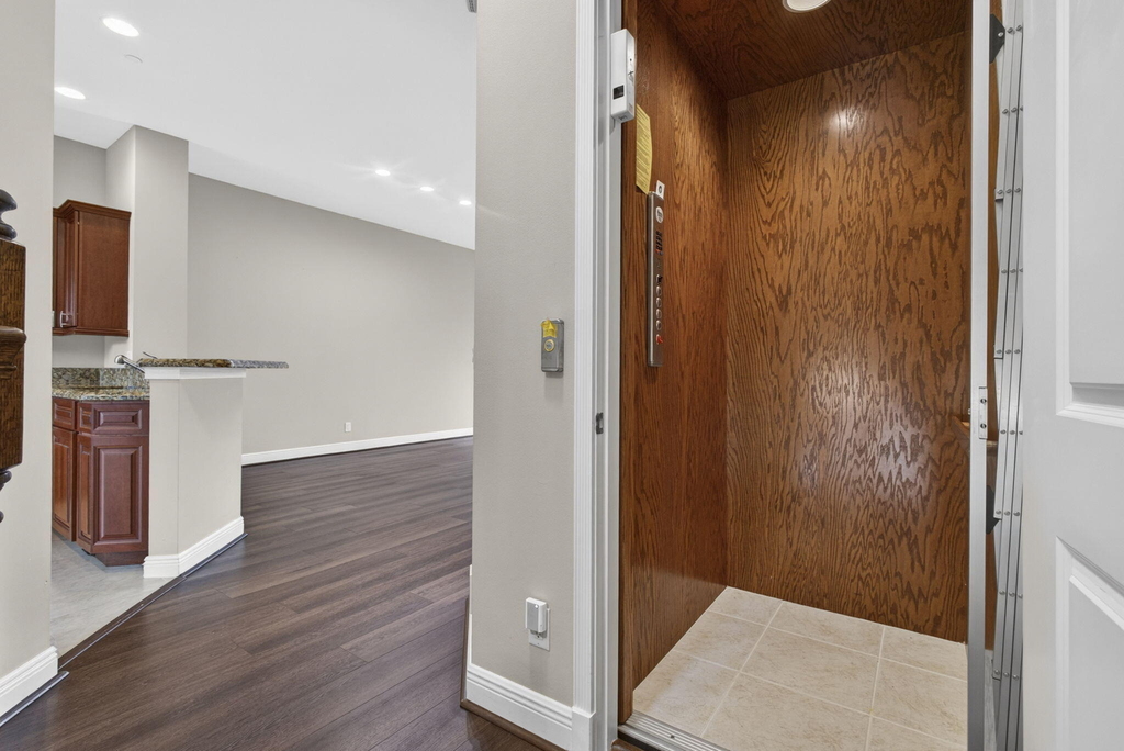 803 Del Sol Circle - Photo 5