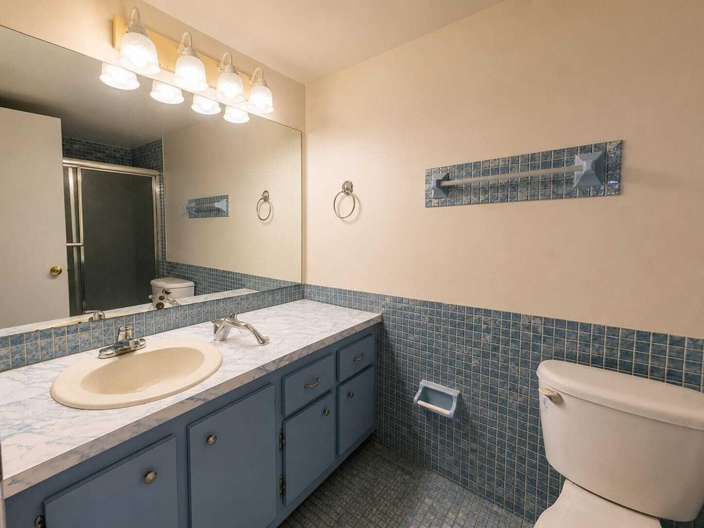 4750 Nw 22nd Court - Photo 17