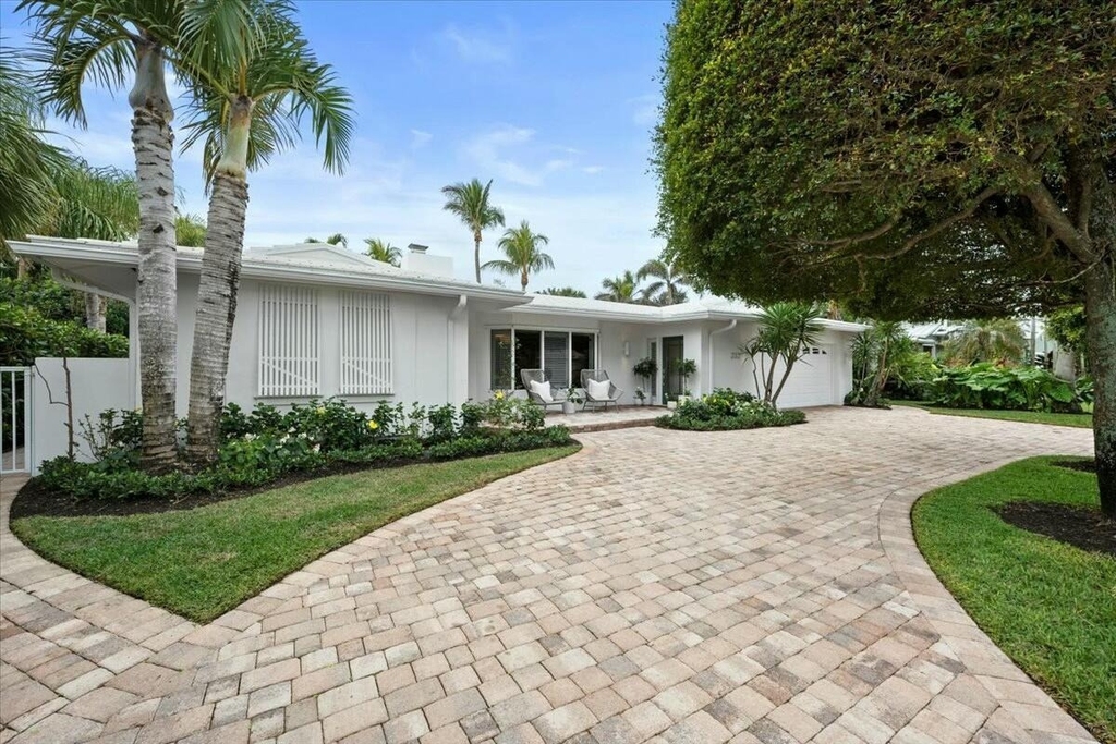 232 Cove Place - Photo 1