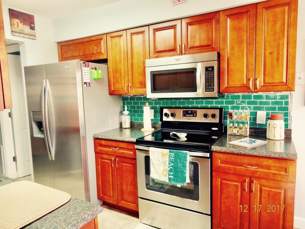 225 S Tropical Trail - Photo 0
