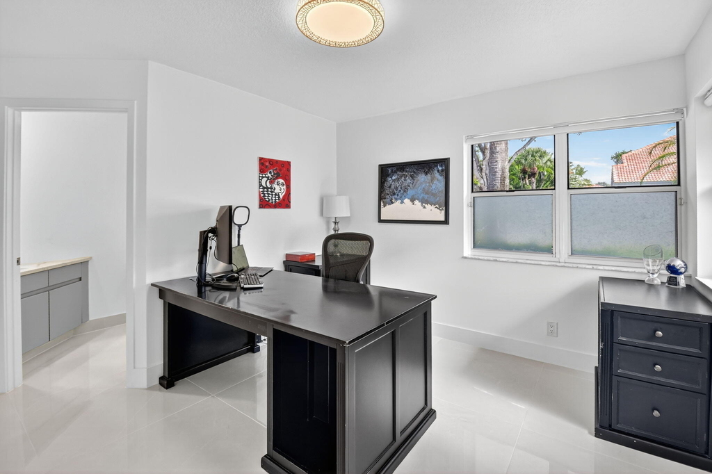 2218 Nw 52nd Street - Photo 19