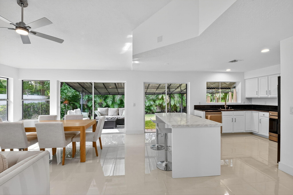 2218 Nw 52nd Street - Photo 4