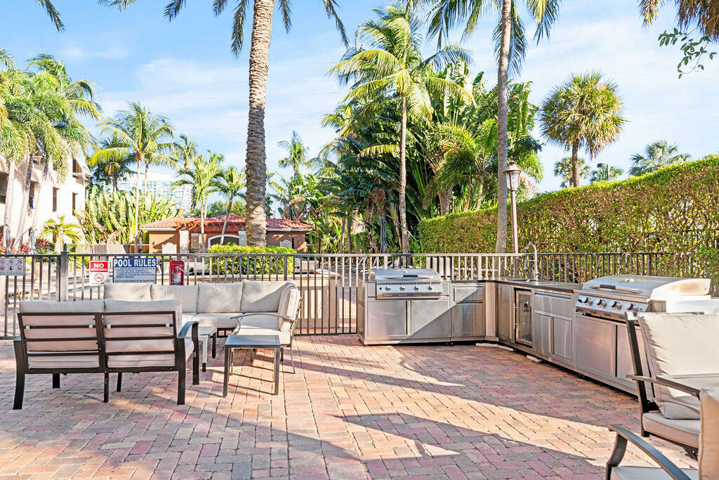 616 Clearwater Park Road - Photo 23