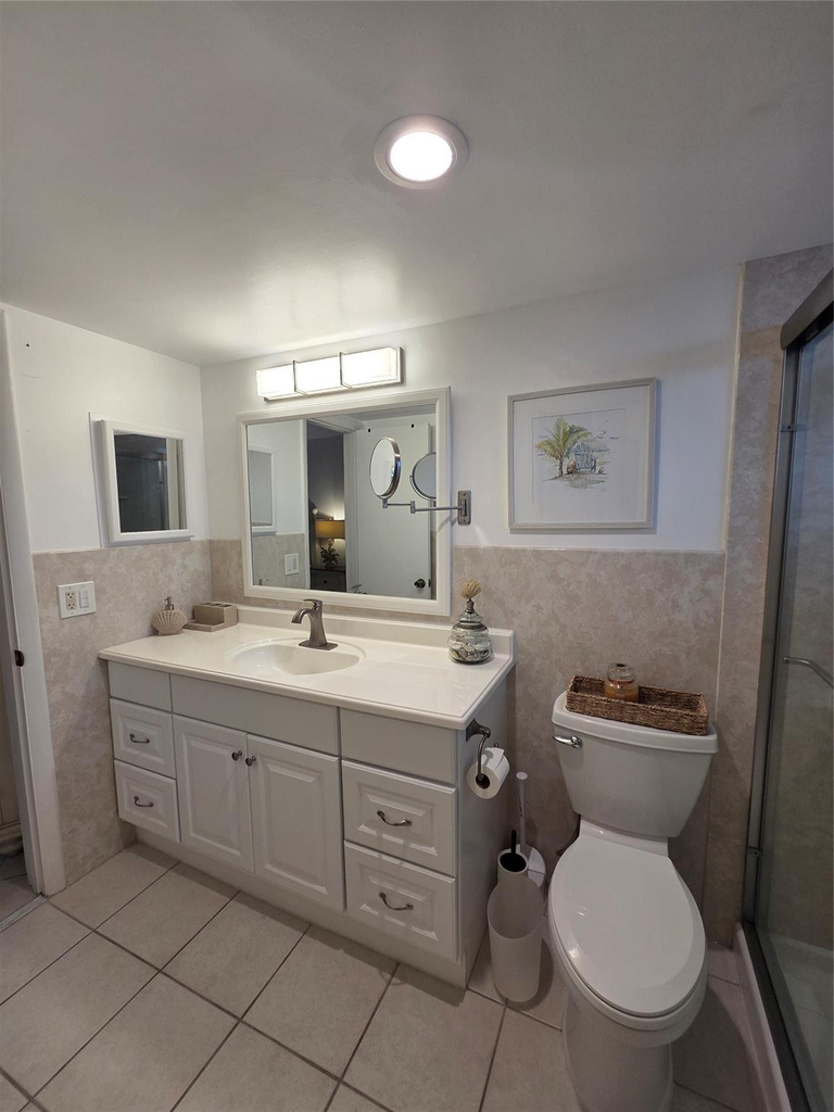 1333 E Hallandale Beach Boulevard - Photo 8