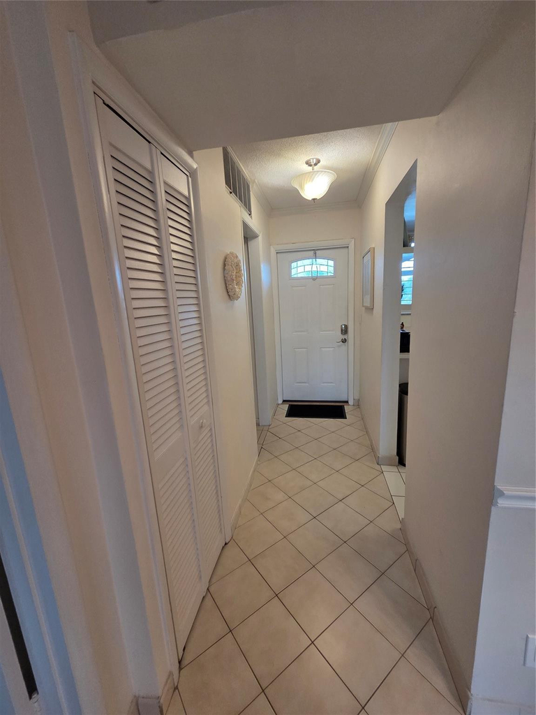 1333 E Hallandale Beach Boulevard - Photo 18