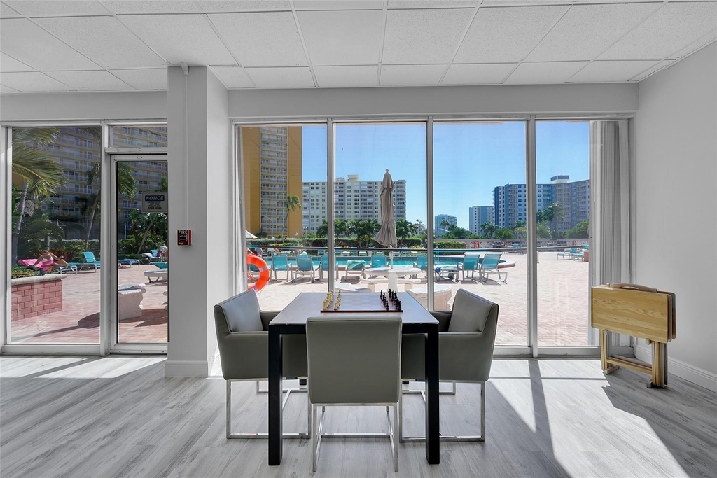 405 N Ocean Boulevard - Photo 34