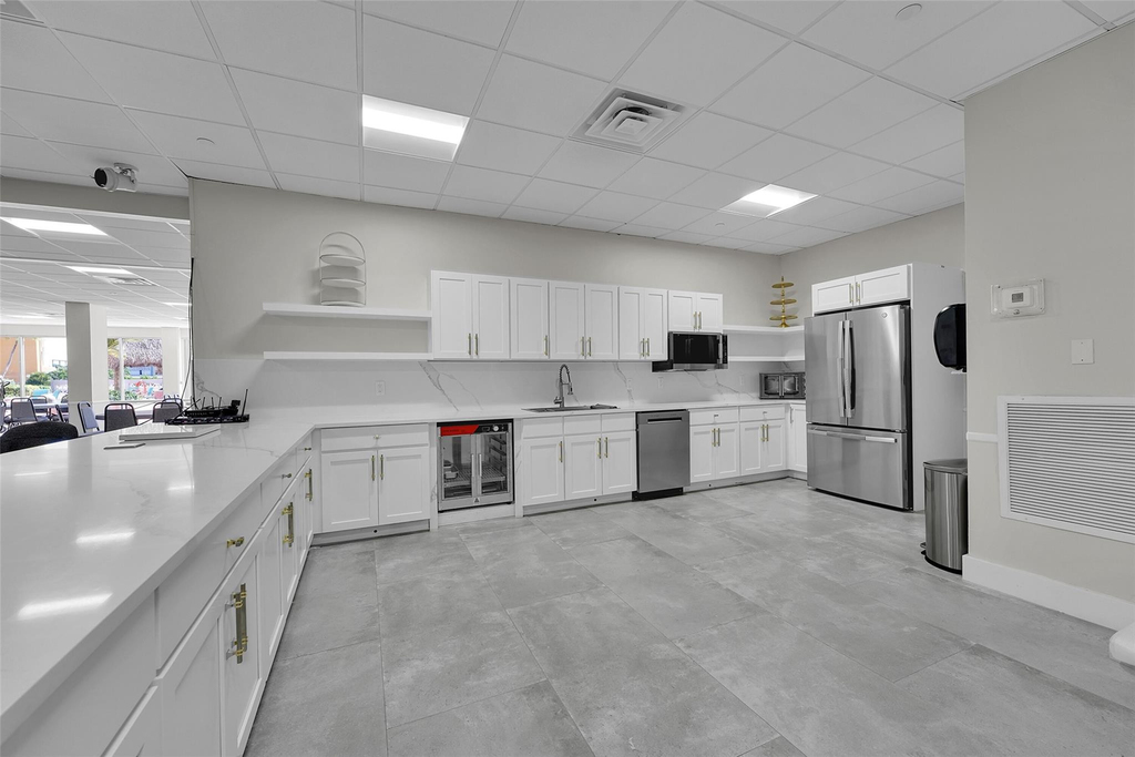 405 N Ocean Boulevard - Photo 39