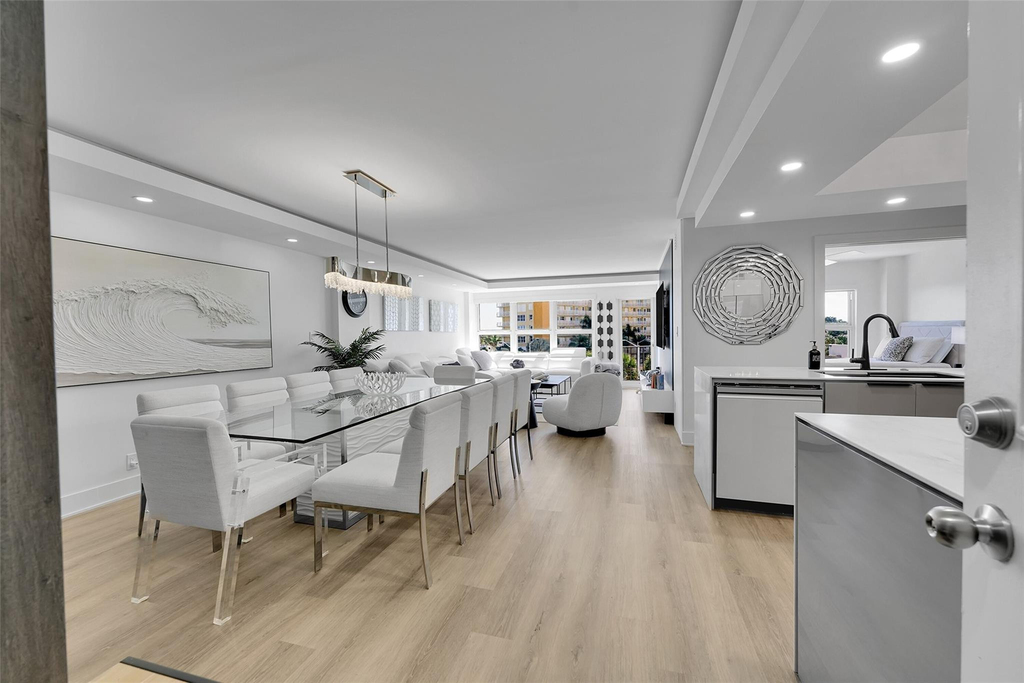 405 N Ocean Boulevard - Photo 1