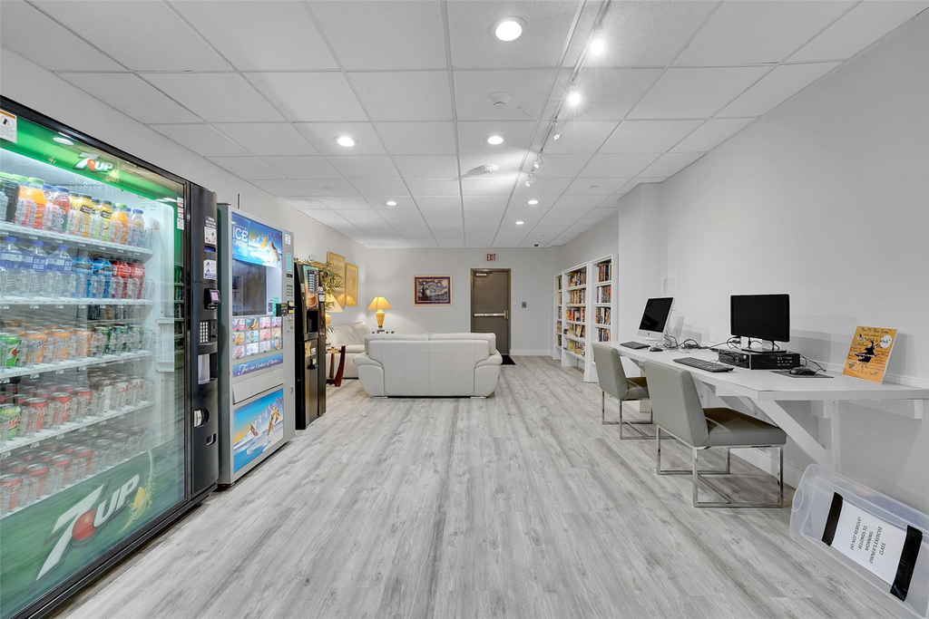 405 N Ocean Boulevard - Photo 35