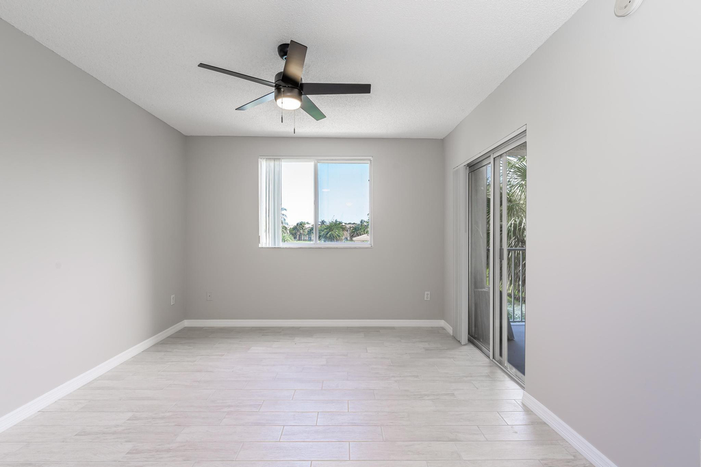 2600 S University Drive - Photo 14
