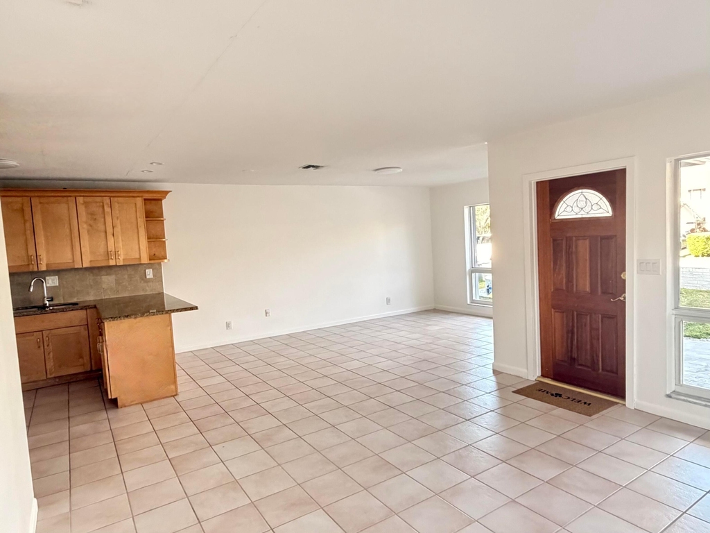 630 Ne 19th Avenue - Photo 6