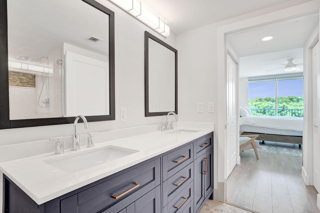 700 E Boynton Beach Boulevard - Photo 18