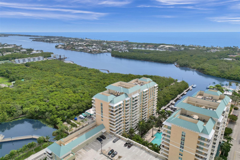 700 E Boynton Beach Boulevard - Photo 35