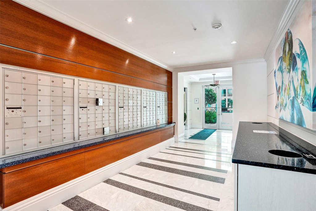 700 E Boynton Beach Boulevard - Photo 42