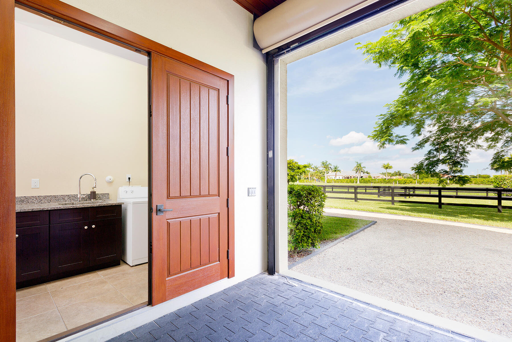 3310 Palm Beach Point Boulevard - Photo 4