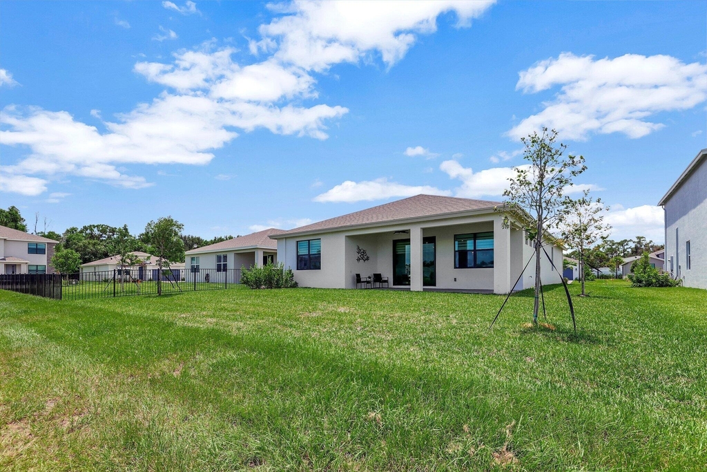 5795 Se Sky Blue Circle - Photo 35