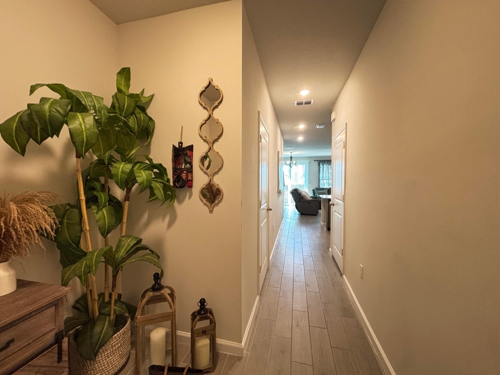 2410 Se Tarvest Way - Photo 8