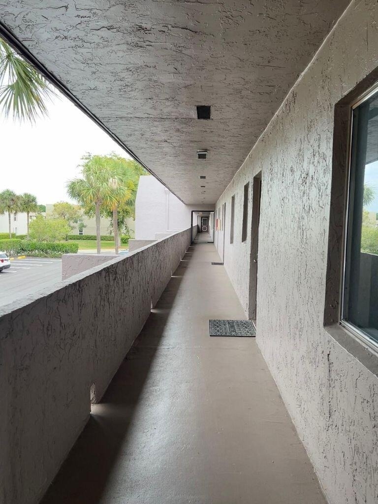 2828 Casita Way - Photo 2