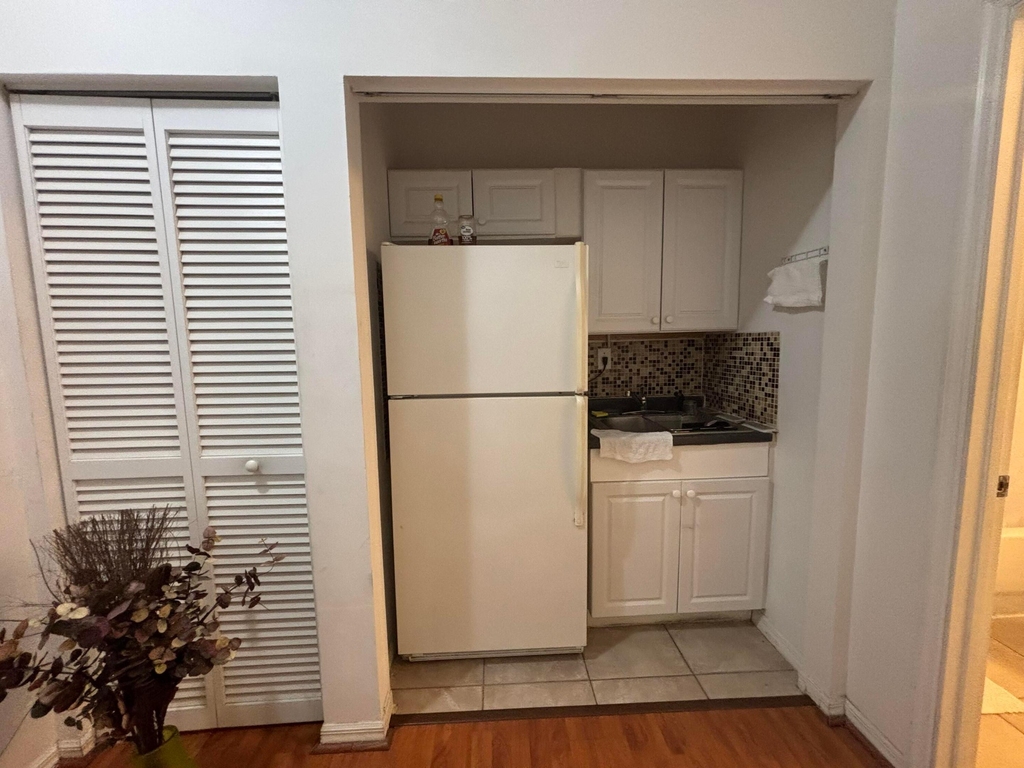 2941 Crestwood Terrace - Photo 9