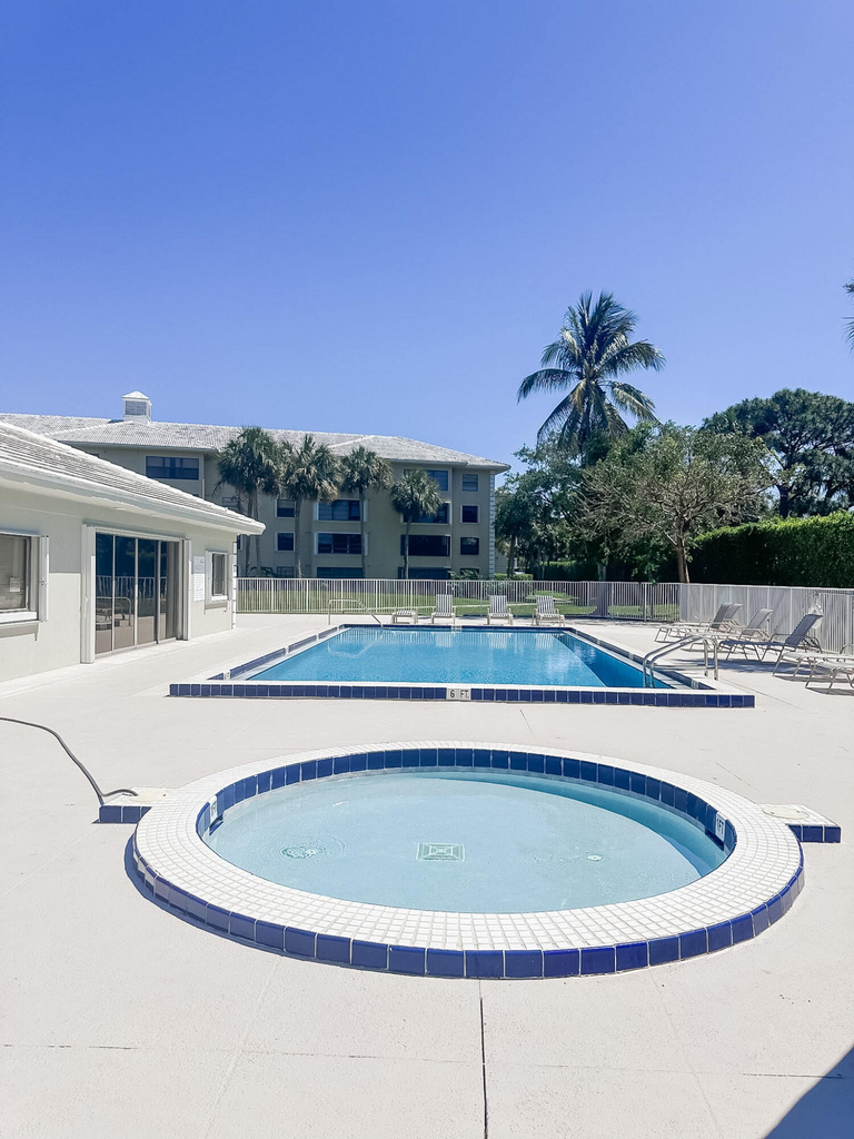 3511 Village Boulevard - Photo 11