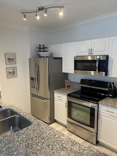 630 S Sapodilla Avenue - Photo 8