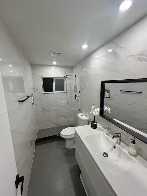 739 Se 12th Avenue - Photo 2