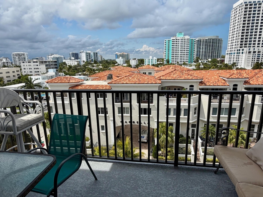 3000 Riomar Street - Photo 11