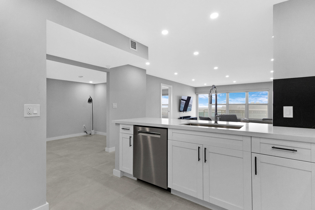 3900 Galt Ocean Drive - Photo 11