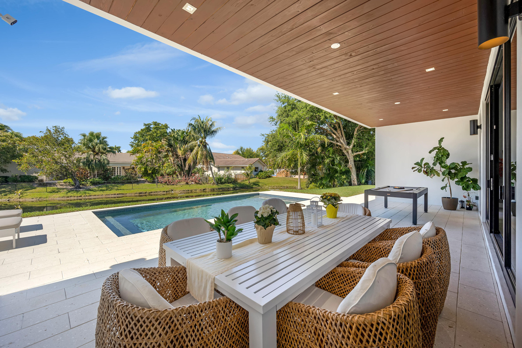 1000 Sw 93rd Avenue - Photo 4