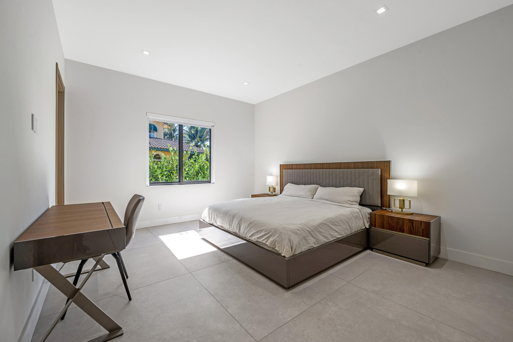1000 Sw 93rd Avenue - Photo 19