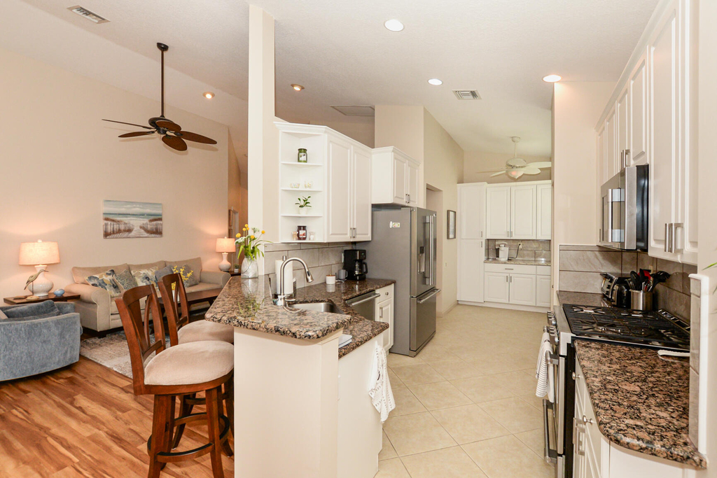 421 Nw Sunview Way - Photo 15