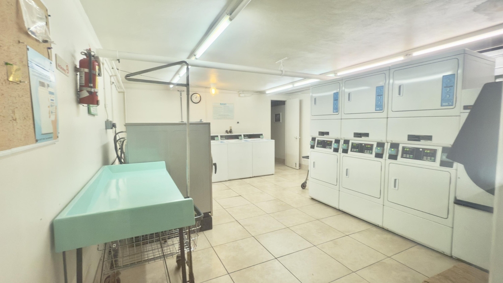 1200 Sw 12th Street Sw - Photo 8