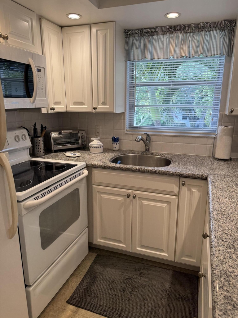 260 Prescott M - Photo 2