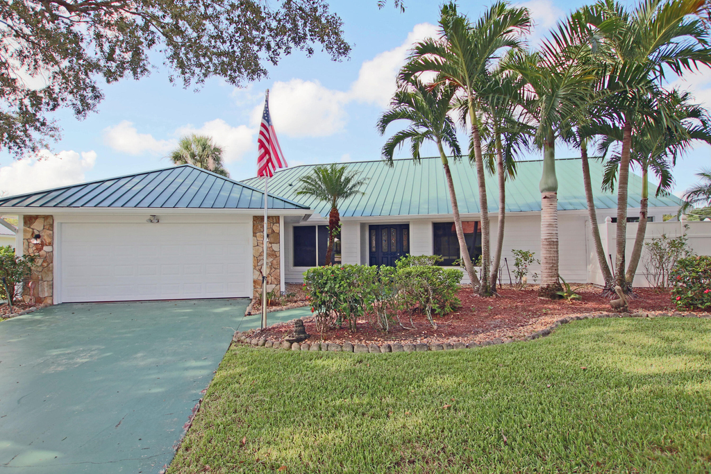 6944 Misty Lake Way - Photo 0