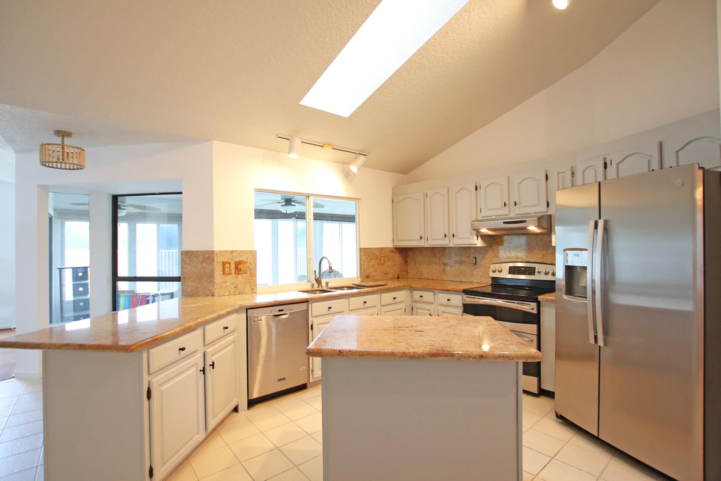 6944 Misty Lake Way - Photo 4