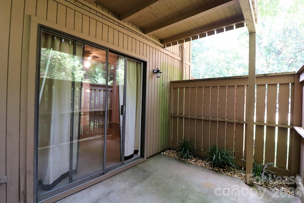 1645 Cedarview Court - Photo 1