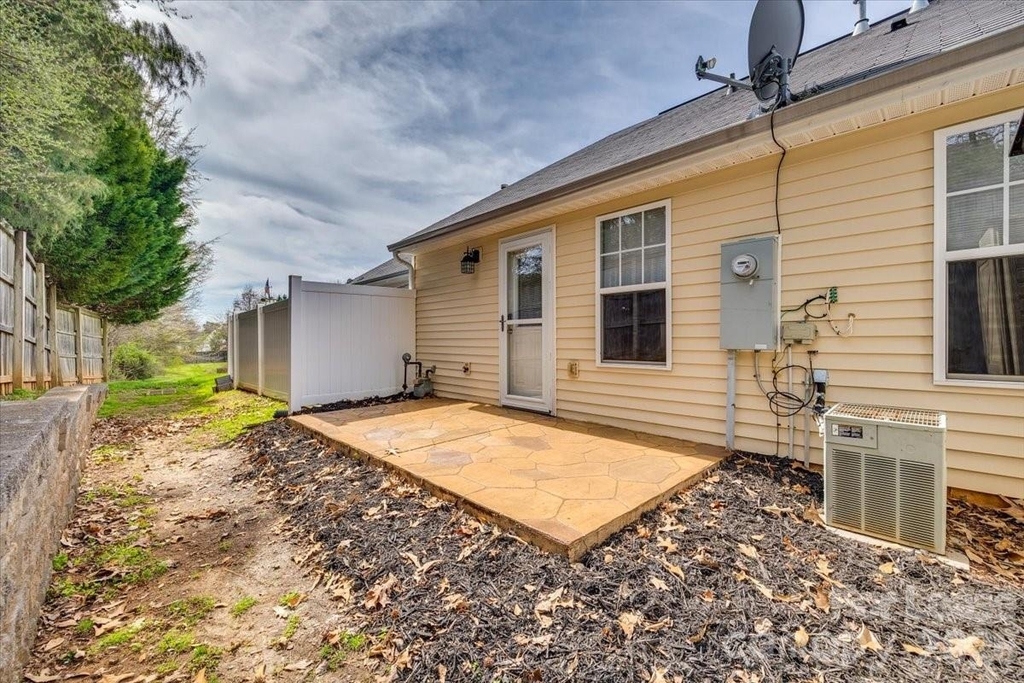 2052 Shady Pond Drive - Photo 24