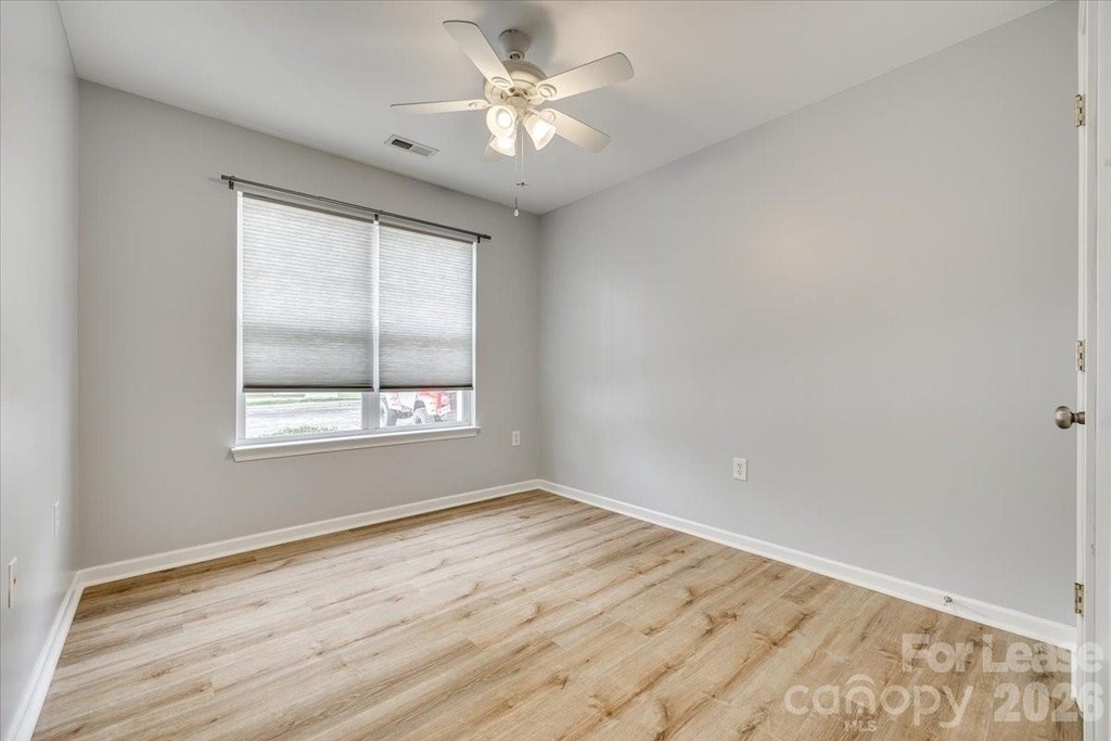2052 Shady Pond Drive - Photo 18