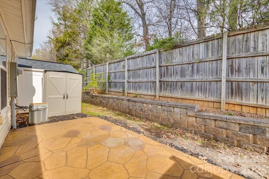 2052 Shady Pond Drive - Photo 23